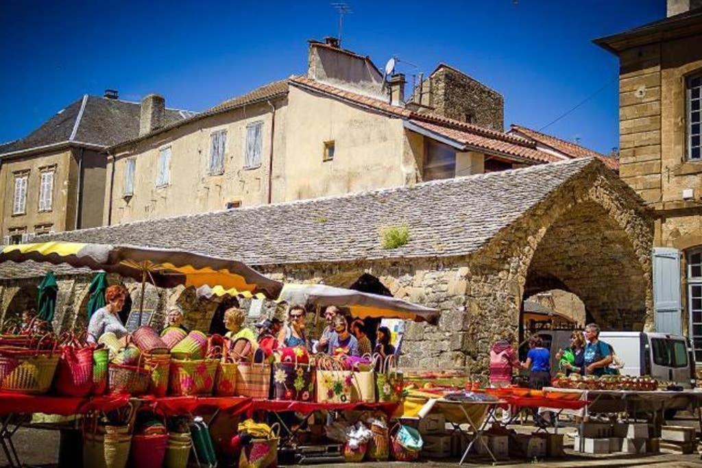 La Maison Huguetoune Nant Dış mekan fotoğraf